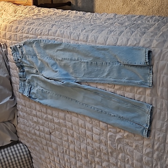 Abercrombie & Fitch Curve Love 90s Straight Ultra High Rise size 29 Short - Picture 2 of 11